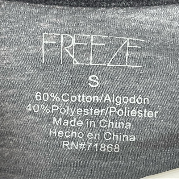Freeze, Whatever Graphic Raglan Shirt. Size Small. In good used condition! - Picture 3 of 5